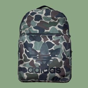 Adidas Originals Classic Trefoil Camo Backpack 🎒